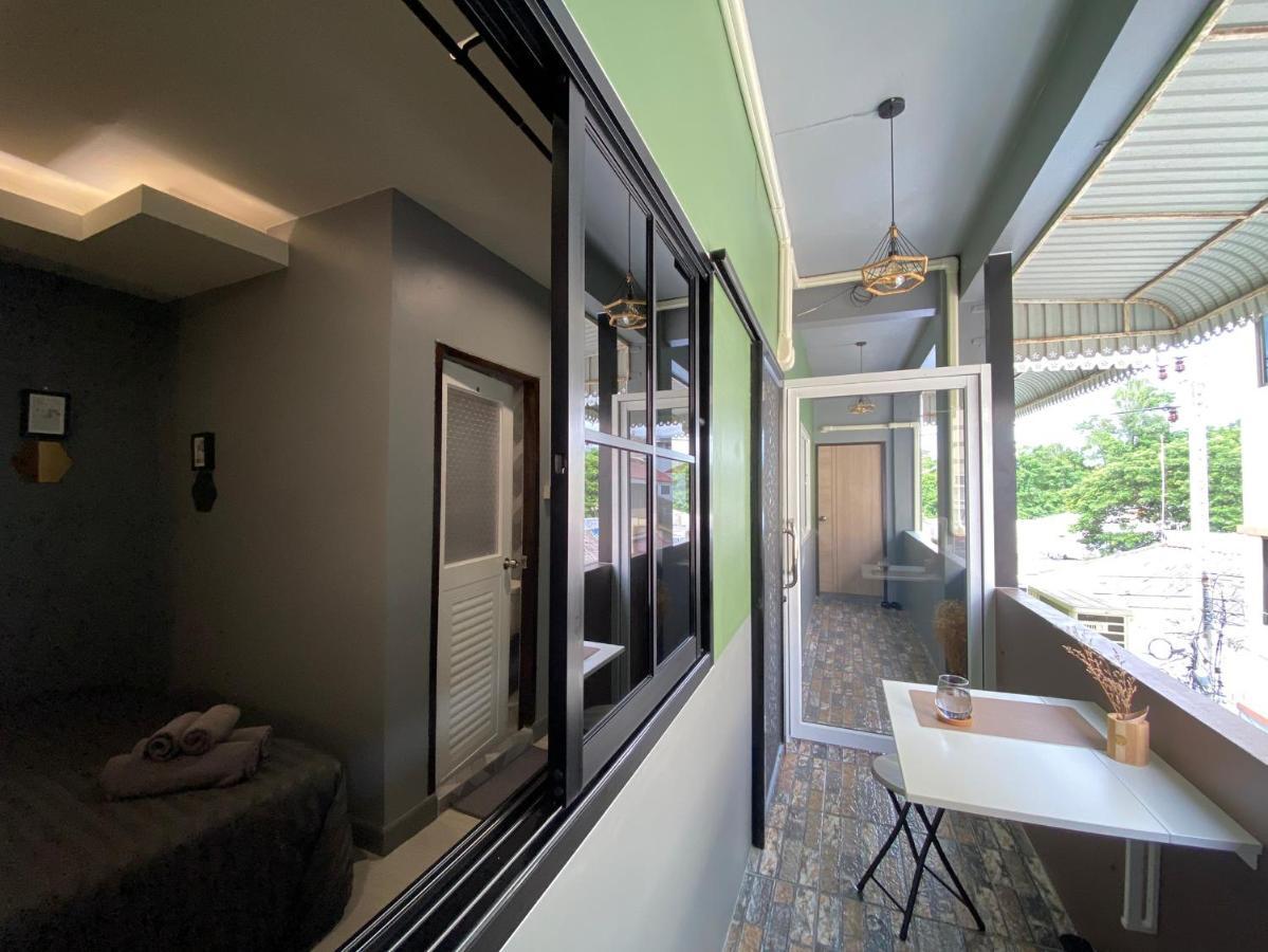 Varietyd-Dayhostel Huahin Exterior photo