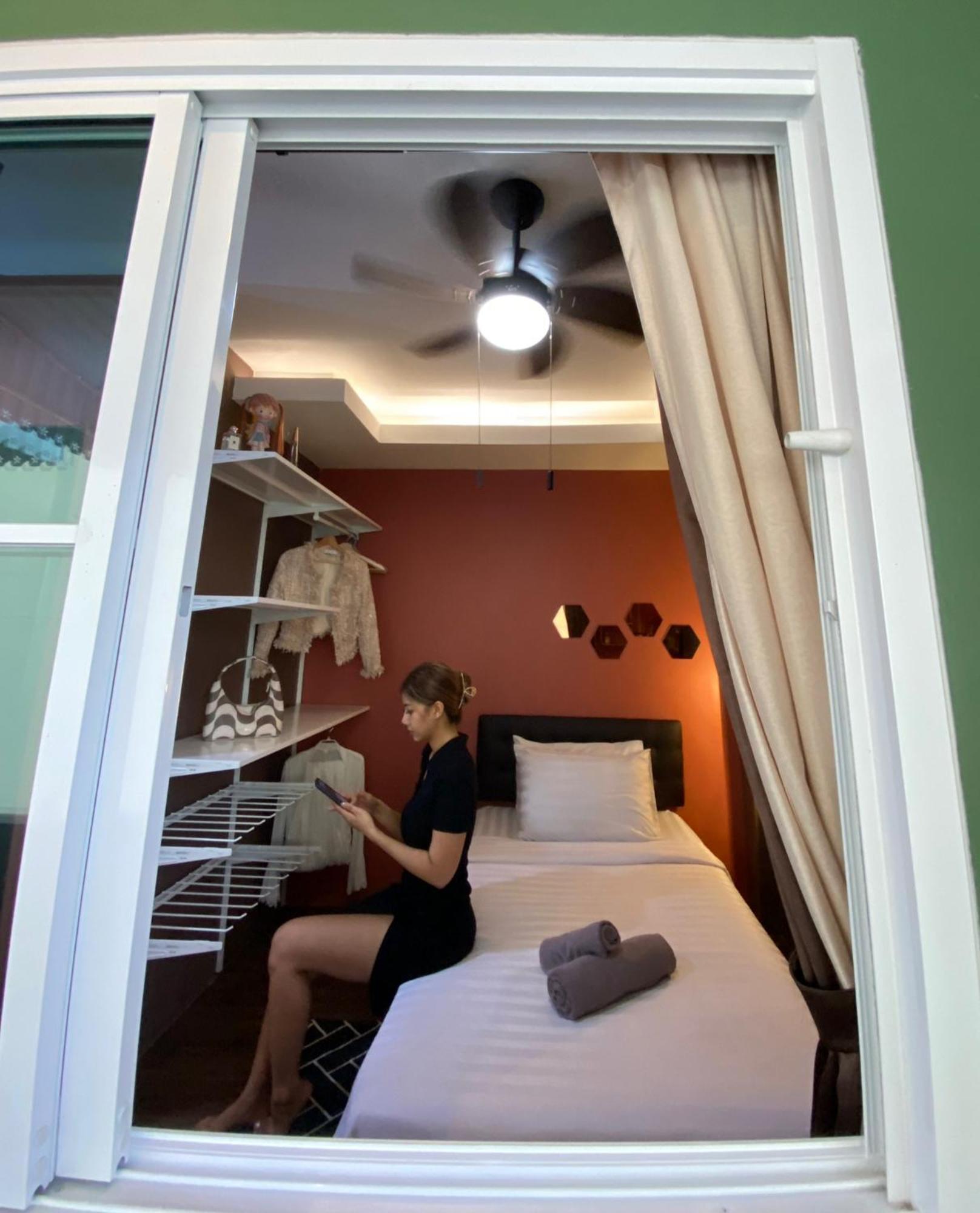 Varietyd-Dayhostel Huahin Exterior photo